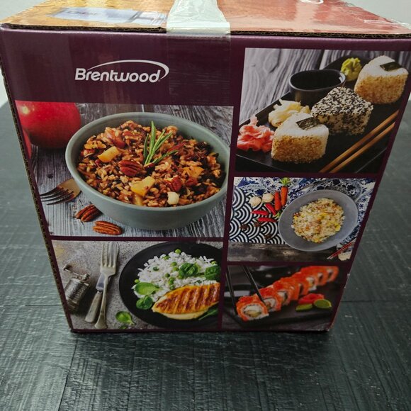 BRENTWOOD 5 CUP RICE COOKER WITH STEAMER WHITE | TS-600S - Picture 4 of 4